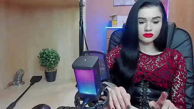 Snapshot of KristiTopxx chatting on February 7, 2025, 7:38 pm KristiTopxx online show from February 7, 2025, 7:38 pm