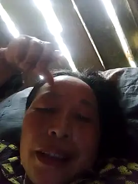 heesuu11 online show from March 17, 2026, 5:54 am