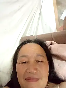 heesuu11 online show from March 27, 2026, 8:32 pm