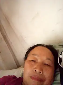 heesuu11 online show from April 11, 2026, 5:48 am