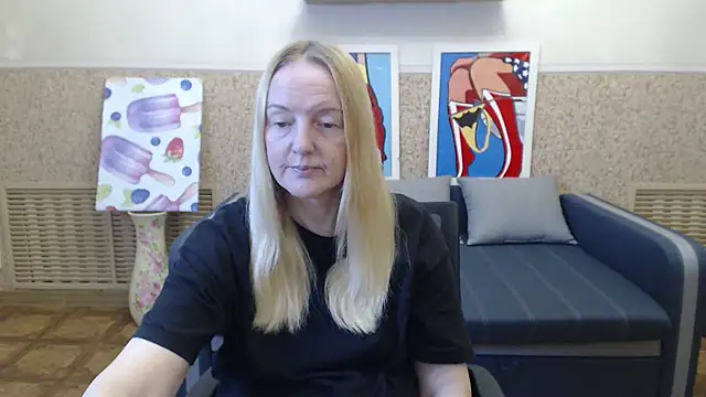 Snapshot of Bella_soulmate chatting on July 18, 2026, 11:30 am Bella soulmate online show from July 18, 2026, 11:30 am
