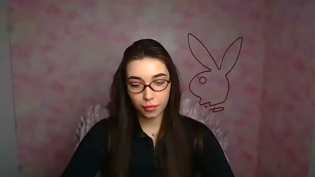 NikaMystic online show from March 10, 2026, 1:15 pm