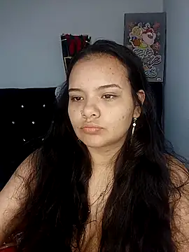 Emily Rouse23 online show from May 6, 2026, 3:43 am