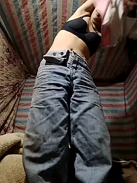 Lala-labu online show from March 15, 2026, 2:18 am