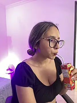 MANU EF online show from February 28, 2026, 12:49 pm