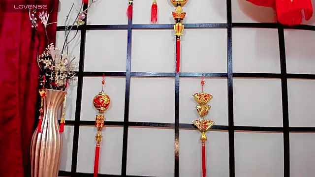 madison mujica  online show from March 31, 2026, 11:23 am