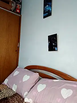 Noeruiz9 online show from April 22, 2026, 3:19 pm