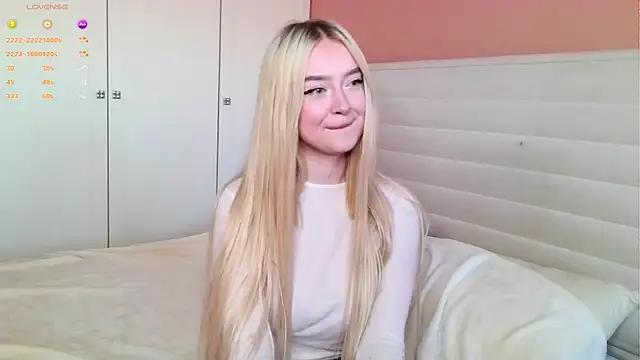 ChristinBland online show from April 1, 2026, 1:41 pm