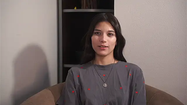 Snapshot of CaroylnPaiva chatting on February 26, 2026, 8:47 am CaroylnPaiva online show from February 26, 2026, 8:47 am