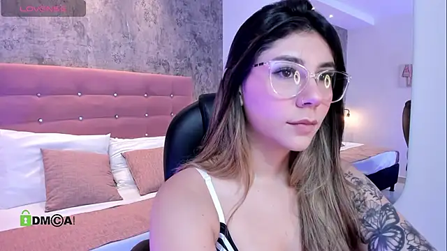 Snapshot of RomaBellanova chatting on March 2, 2026, 7:32 pm RomaBellanova online show from March 2, 2026, 7:32 pm