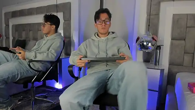 Snapshot of Austin_Reedss chatting on February 28, 2026, 12:16 pm Austin Reedss online show from February 28, 2026, 12:16 pm