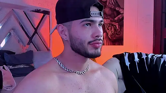 Vincentblack online show from April 17, 2026, 4:04 am