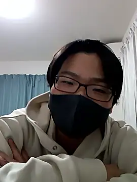 Snapshot of koarannkunn chatting on February 25, 2026, 10:37 am koarannkunn online show from February 25, 2026, 10:37 am