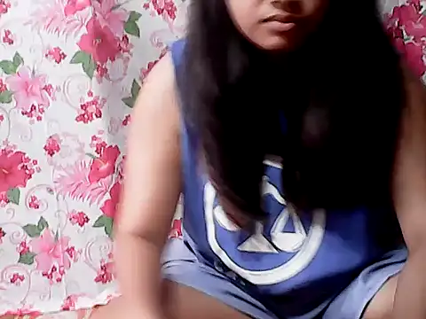 Snapshot of Flowerbebe chatting on March 2, 2026, 7:15 am Flowerbebe online show from March 2, 2026, 7:15 am