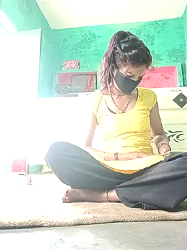Snapshot of Shivani_bhabi chatting on July 6, 2026, 10:00 am Shivani bhabi online show from July 6, 2026, 10:00 am