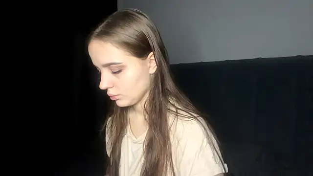 Snapshot of LowriseZiziphus chatting on February 26, 2026, 3:23 pm LowriseZiziphus online show from February 26, 2026, 3:23 pm