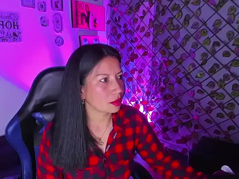 Megan Collinss1 online show from March 2, 2026, 4:03 pm