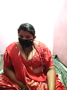 gujjuhotcouple online show from April 5, 2026, 6:14 pm