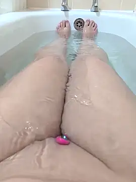 Bwildside online show from April 8, 2026, 7:37 pm