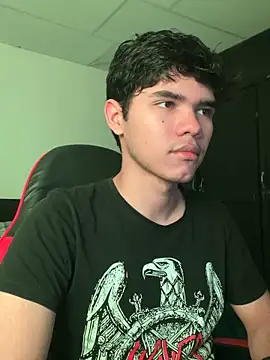 Snapshot of Camii_pink chatting on March 1, 2026, 6:52 pm Camii pink online show from March 1, 2026, 6:52 pm