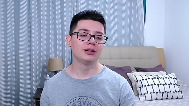 BlackFoXXX69 online show from March 18, 2026, 7:04 pm