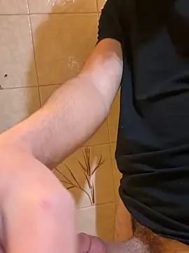 younghot77 online show from February 26, 2026, 10:54 pm