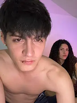 Venus and Damon online show from March 8, 2026, 4:38 am