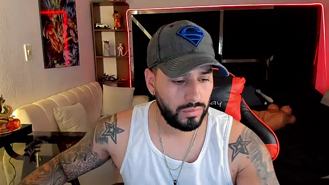 Snapshot of ostin-big21 chatting on February 25, 2026, 2:01 am ostin-big21 online show from February 25, 2026, 2:01 am