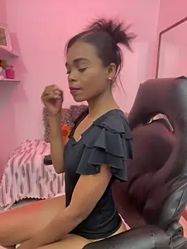 camila avila online show from March 21, 2026, 8:19 am