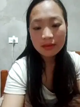 Snapshot of Miu_la chatting on February 25, 2026, 6:19 pm Miu la online show from February 25, 2026, 6:19 pm