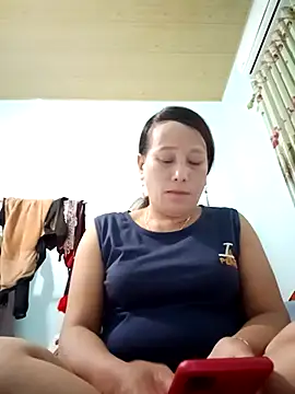 Snapshot of JenyLy68 chatting on February 26, 2026, 1:33 pm JenyLy68 online show from February 26, 2026, 1:33 pm