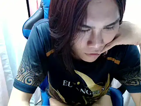 sexy deeya09 online show from July 5, 2026, 12:01 pm