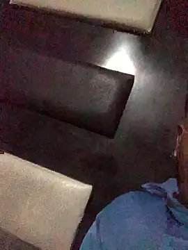 Elsolo2 online show from March 26, 2026, 4:44 am