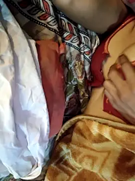 Snapshot of angelbhabi123 chatting on March 2, 2026, 9:33 pm angelbhabi123 online show from March 2, 2026, 9:33 pm