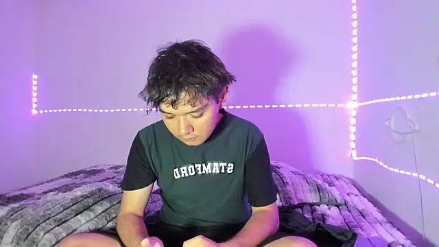 Snapshot of Kody_Royale chatting on March 2, 2026, 11:33 pm Kody Royale online show from March 2, 2026, 11:33 pm