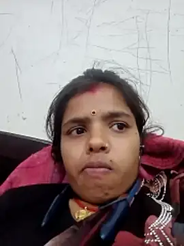 Hot chani online show from April 1, 2026, 3:53 pm