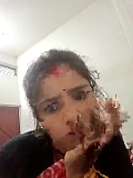 Hot chani online show from April 5, 2026, 10:33 am