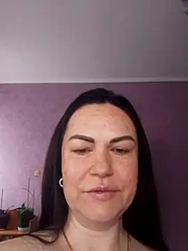 AmyLove471 online show from June 3, 2026, 9:10 am