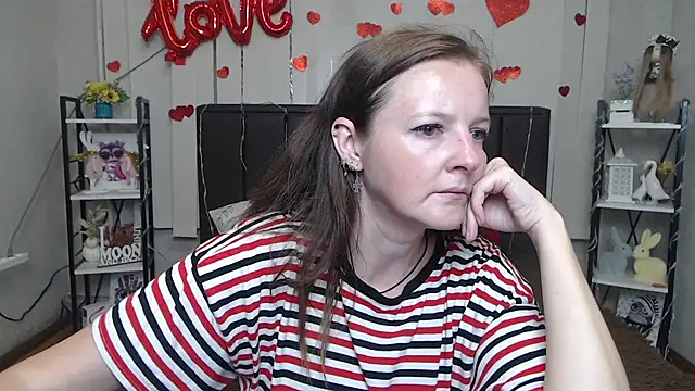 MeganPirs online show from July 4, 2026, 5:06 pm