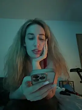 Snapshot of JuliaPrivat chatting on February 27, 2026, 10:09 pm JuliaPrivat online show from February 27, 2026, 10:09 pm