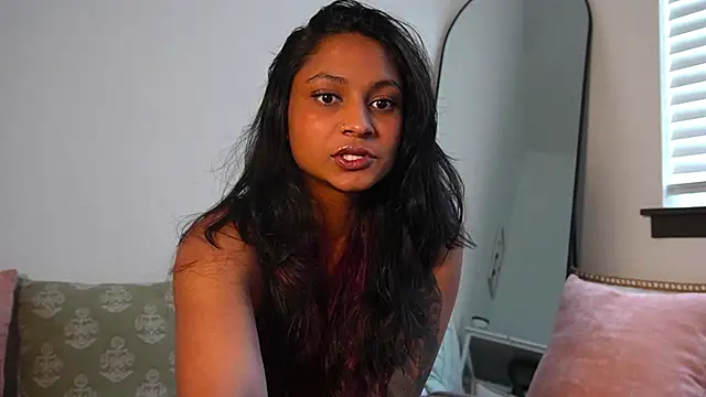 itsjustzara online show from February 27, 2026, 10:42 pm