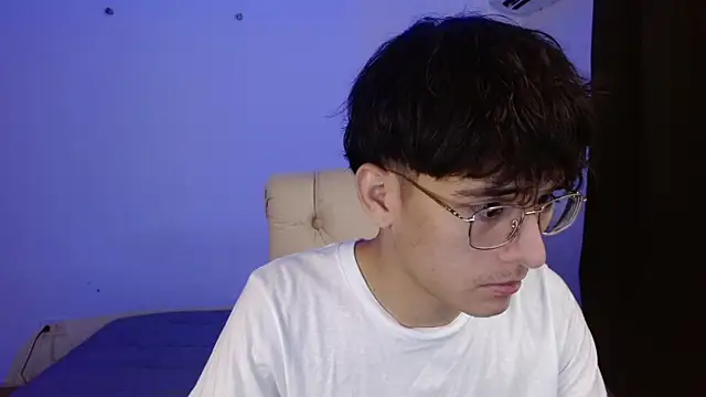noah millerx online show from July 17, 2026, 8:39 pm