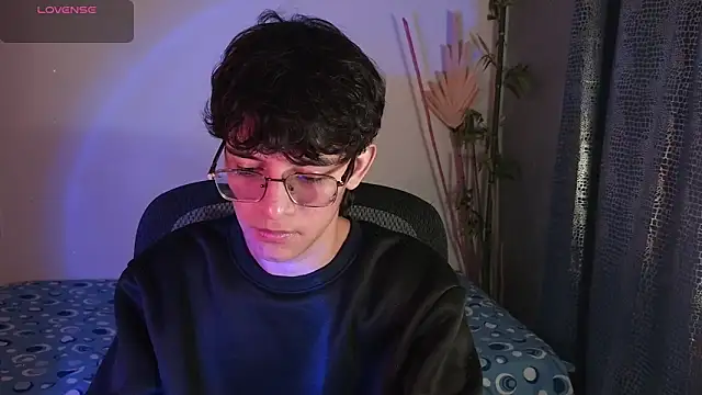 noah millerx online show from March 1, 2026, 3:50 am