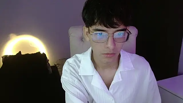 noah millerx online show from July 6, 2026, 8:44 pm