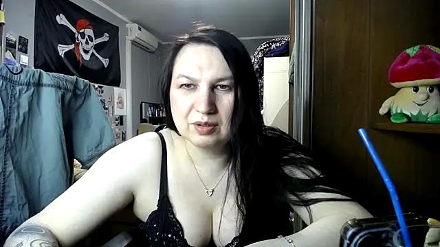 EvaBeautyXx online show from March 5, 2026, 7:43 pm