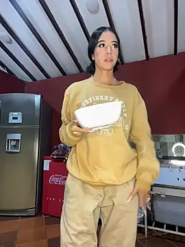 SAMY AND ARI online show from April 3, 2026, 10:11 am