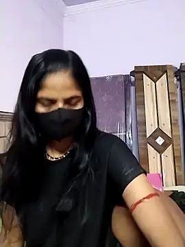 chandan19812 online show from May 17, 2026, 12:54 am