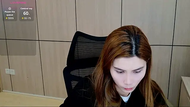 zhen-68 online show from March 25, 2026, 1:39 am