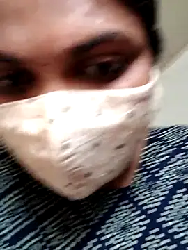 Tamil Hot Saranya online show from February 27, 2026, 8:25 am