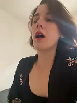 Kamorana online show from March 10, 2026, 10:41 am